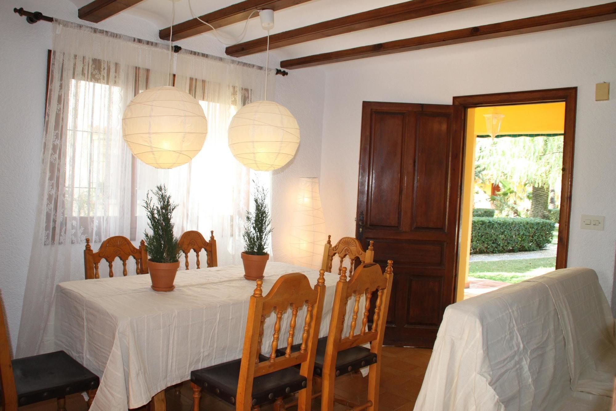 House With 3 Bedrooms in Denia, With Pool Access, Furnished Garden and