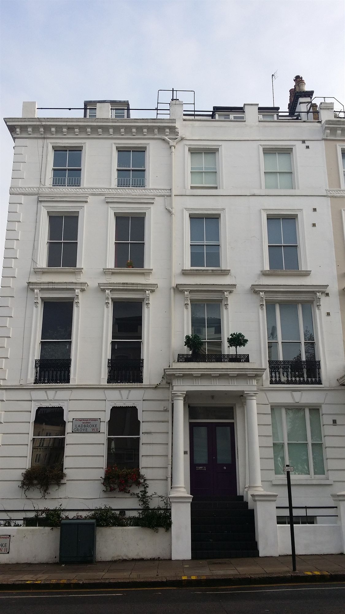 Notting Hill Concept Serviced Apartments