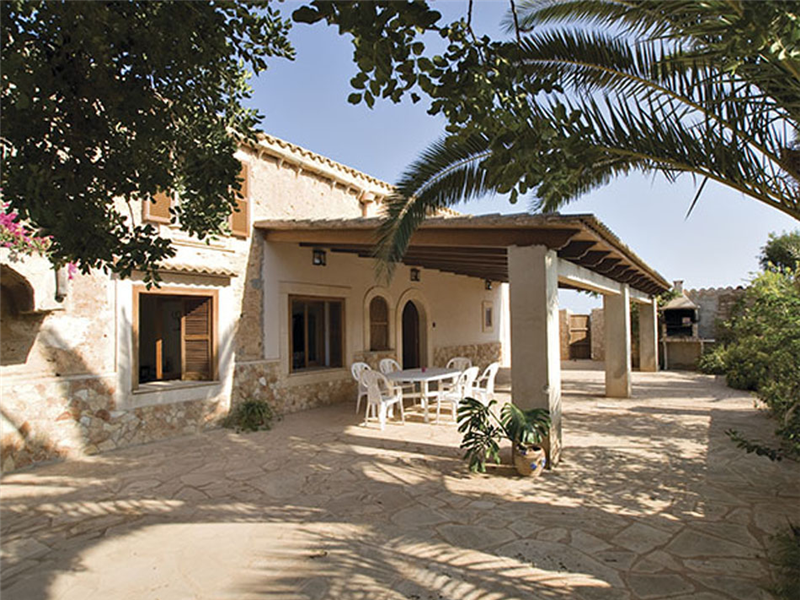Villa Sa Barrala