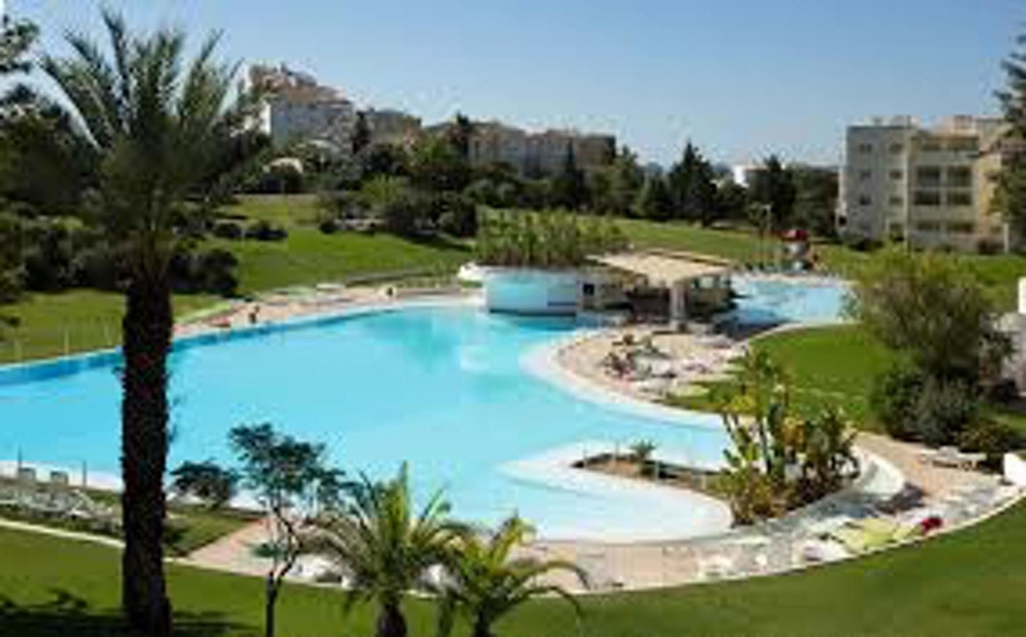 Apartment With 2 Bedrooms in Alvor, With Wonderful City View, Pool Acc