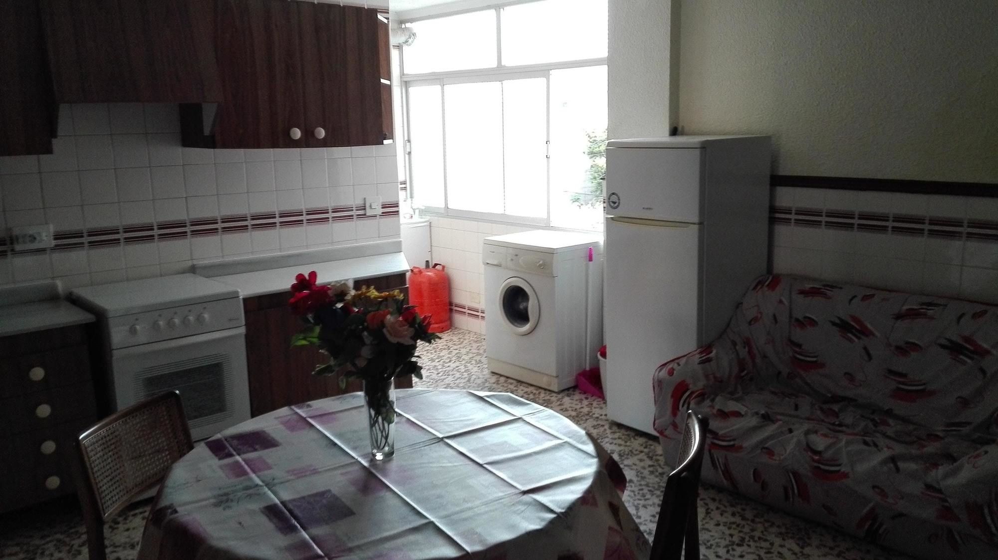 Apartment With 2 Bedrooms in Guardamar del Segura, With Wonderful City